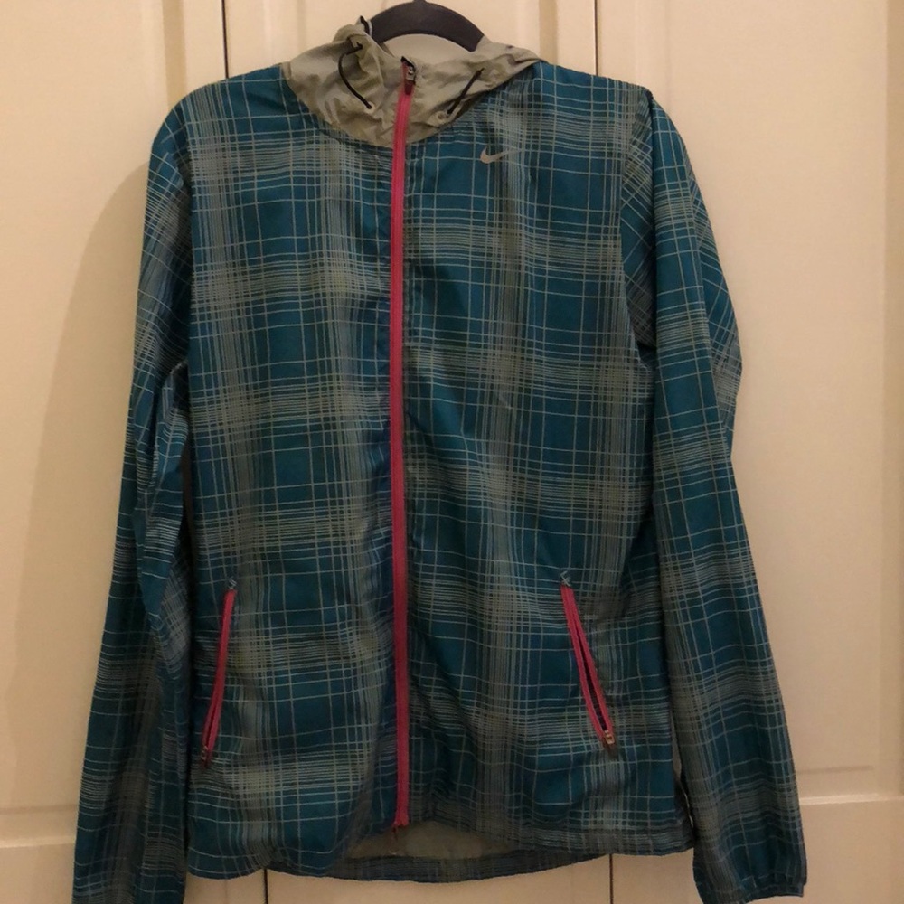 Nike windbreaker